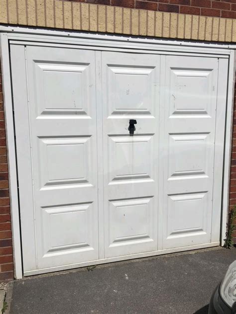 Dec 16, 2023 &0183;&32;8x7 Raised Panel Garage Door. . Used garage doors for sale